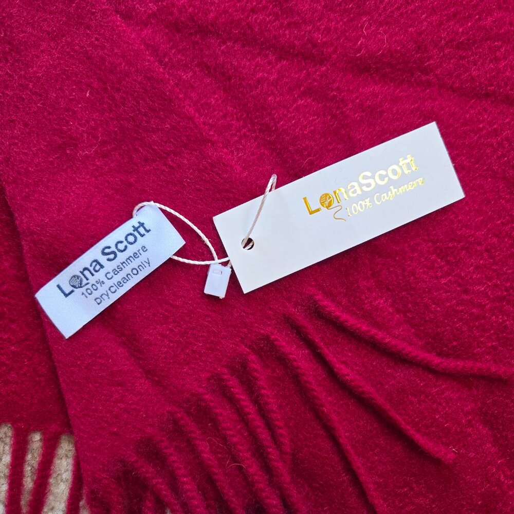 NWT Burgundy Cashmere Scarf Lona Scott - Picture 4 of 6